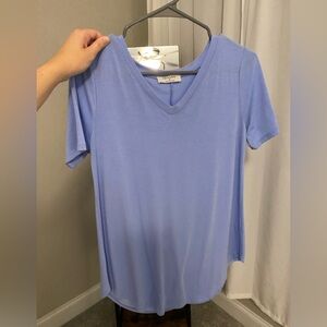 Zeanna, small, v neck, never worn